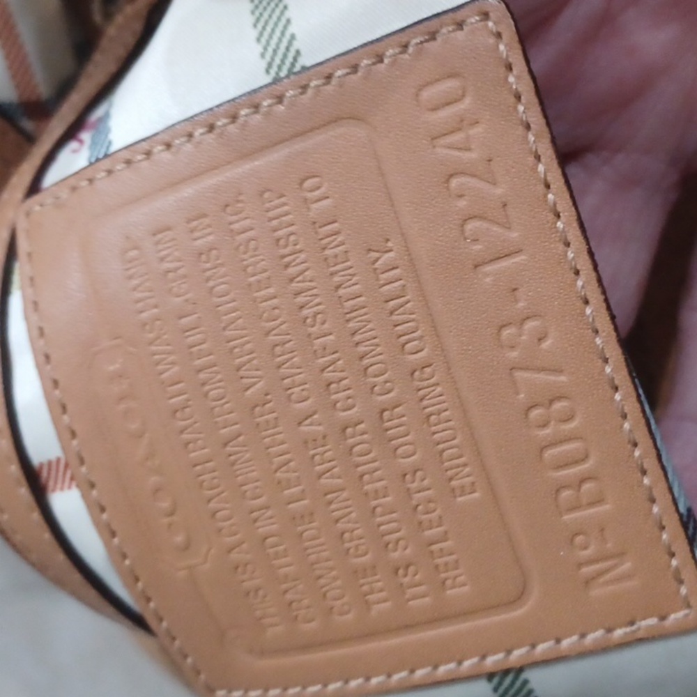 13IN COACH 2008 PLEATED ERGO 12240 TATTERSAL SHOULDER BAG - Picture 14 of 17